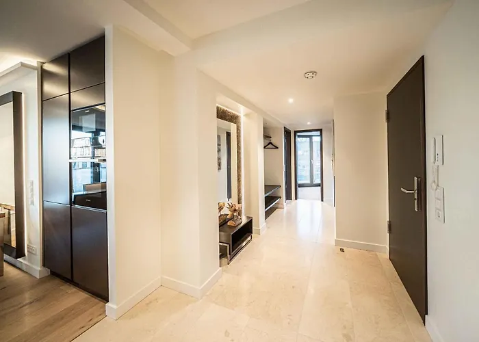 Apartment White Pearl 2.01